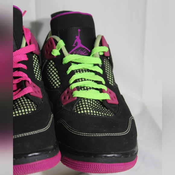 Nike Air Jordan 4 Retro GS "Fuchsia," cir. 2015, 8.5Y (10.5 women's) - Picture 4 of 16